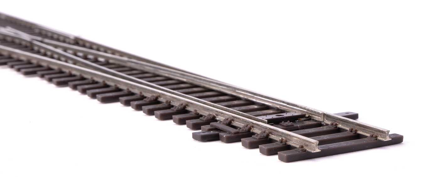 WalthersTrack 948-83075 HO DCC-Friendly #6 Single Left Hand Crossover, Code 83 Nickel Silver