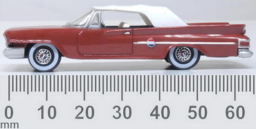 Oxford Diecast 87CC61004 HO 1961 Chrysler 300 Convertible (Closed), Cinnamon/White