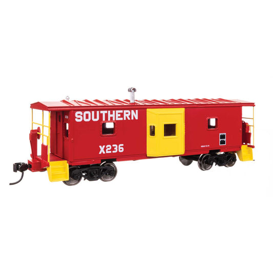WalthersMainline 910-8679 HO International Bay Window Caboose, Southern #X236