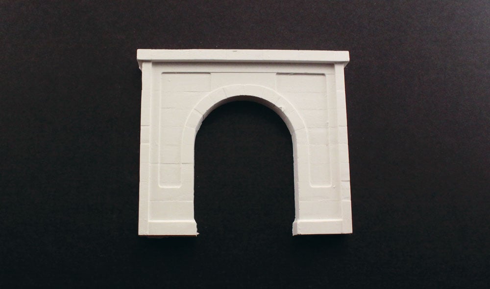 Woodland Scenics C1252 HO Tunnel Portal, Concrete Single Track 1pc