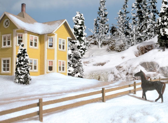 Woodland Scenics SN140 Soft Flake Snow, 57.7 in³ Shaker