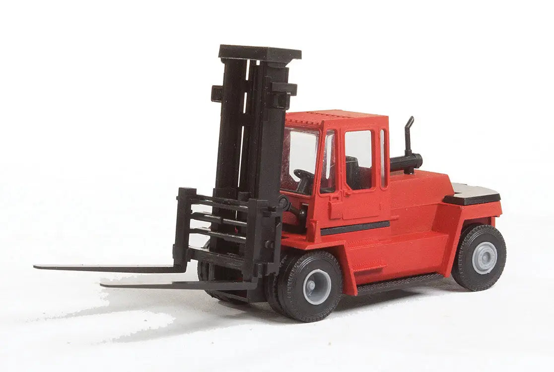 Walthers SceneMaster 949-11012 HO Heavy Forklift Kit