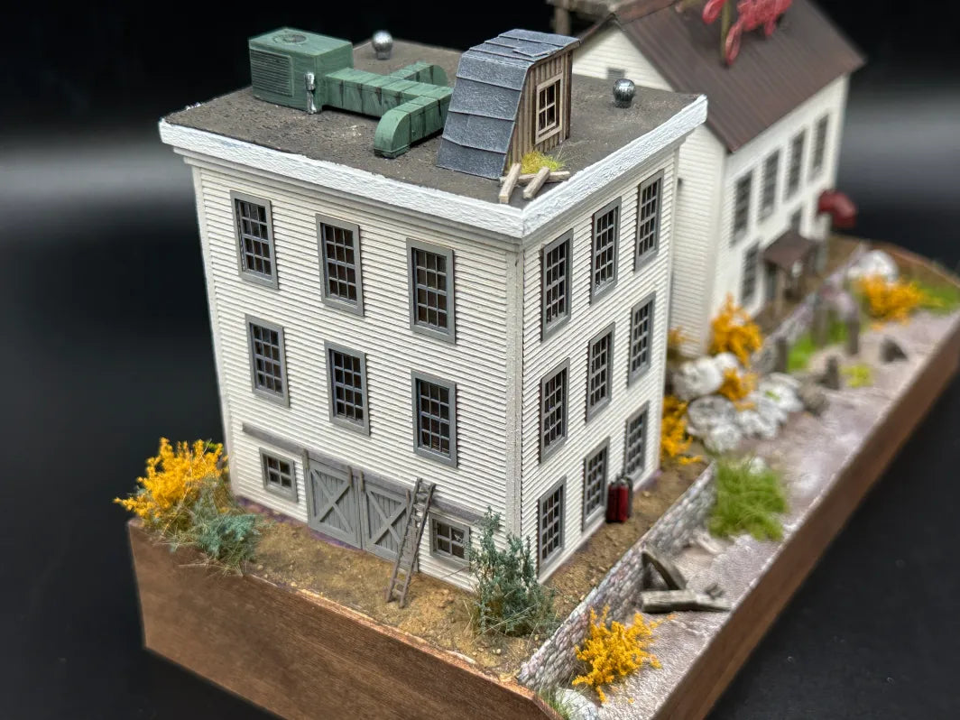 Mudd Creek Models MCM-044N N Babinski's Pierogies - Craftsman Building Kit