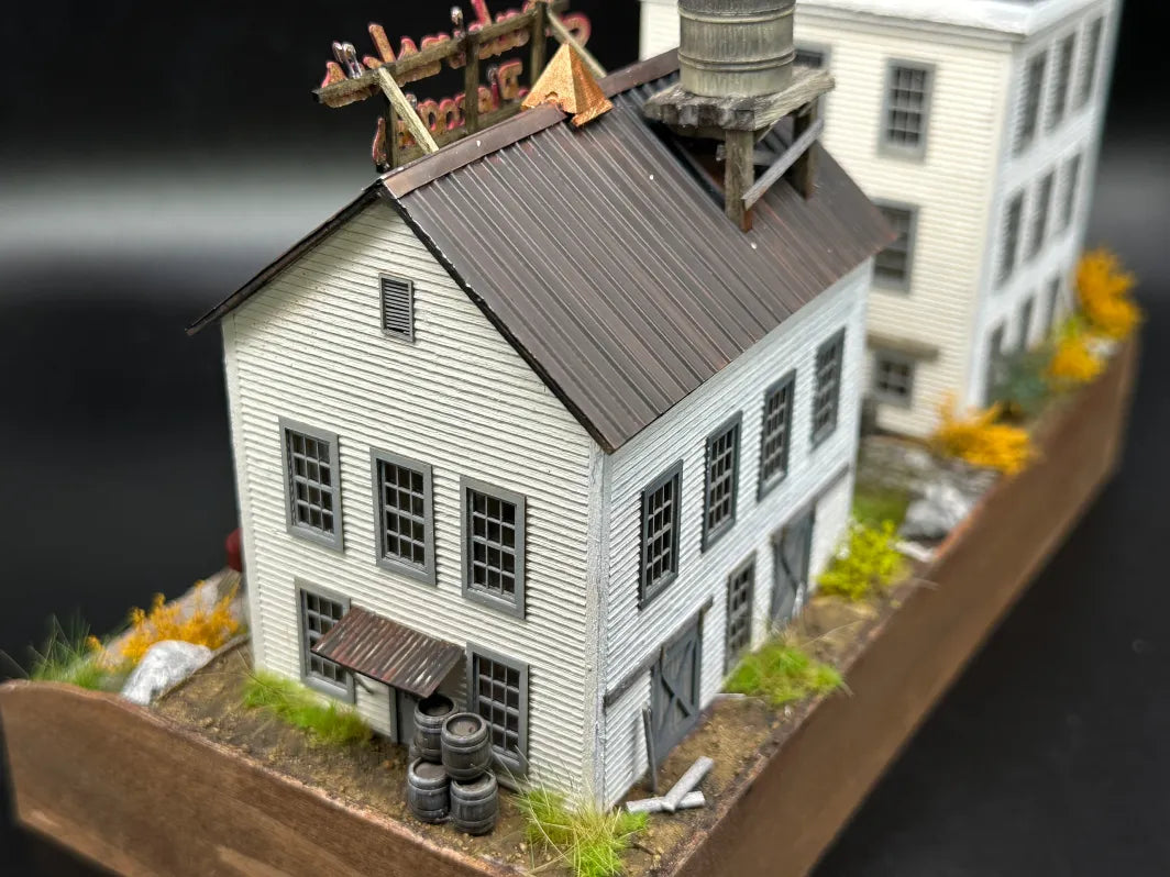 Mudd Creek Models MCM-044N N Babinski's Pierogies - Craftsman Building Kit