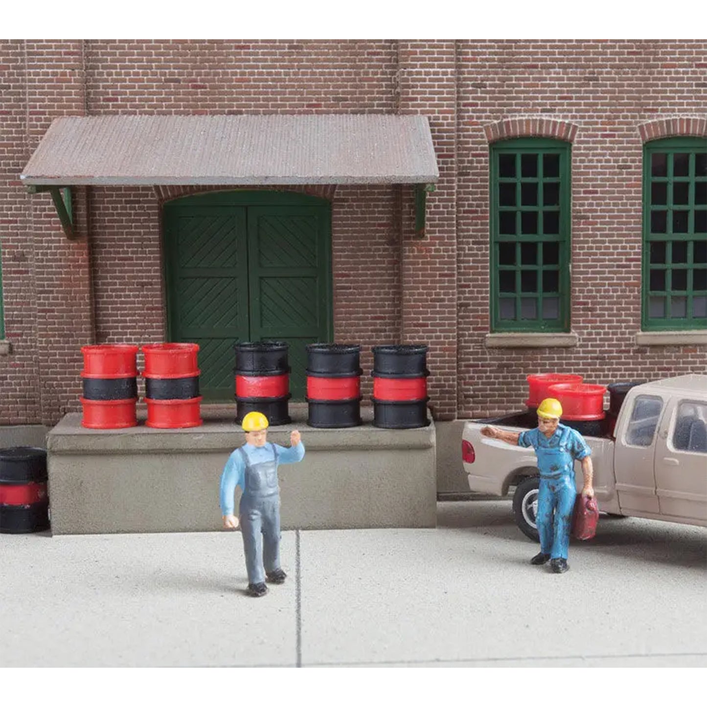 Walthers SceneMaster 949-4152 HO Oil Drums Kit, 24pk