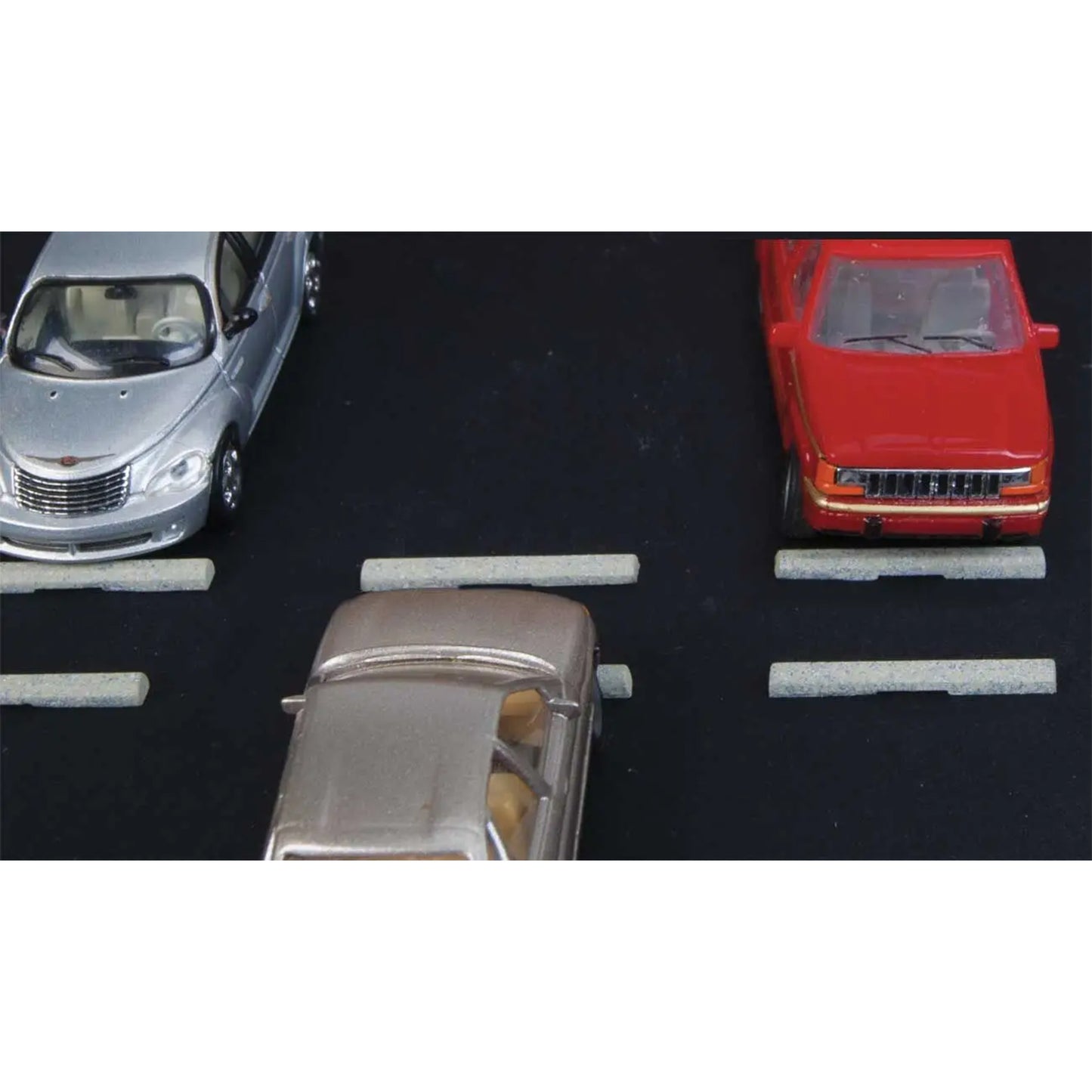 Walthers SceneMaster 949-4178 HO Parking Lot Concrete Bumpers, 12pk